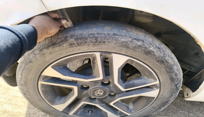 2020 Tata Tiago XZA PLUS DUAL TONE PETROL, Petrol, Automatic, 68,358 km, tyre