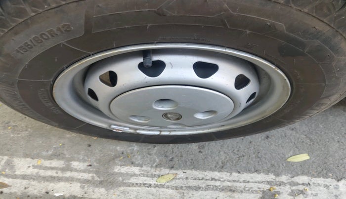 2017 Tata Tiago XM PETROL, Petrol, Manual, 66,469 km, tyre