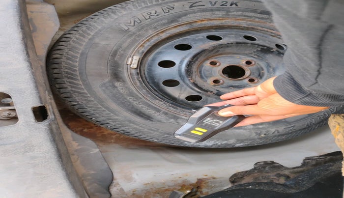 2014 Maruti Swift Dzire VDI, Diesel, Manual, 84,521 km, tyre