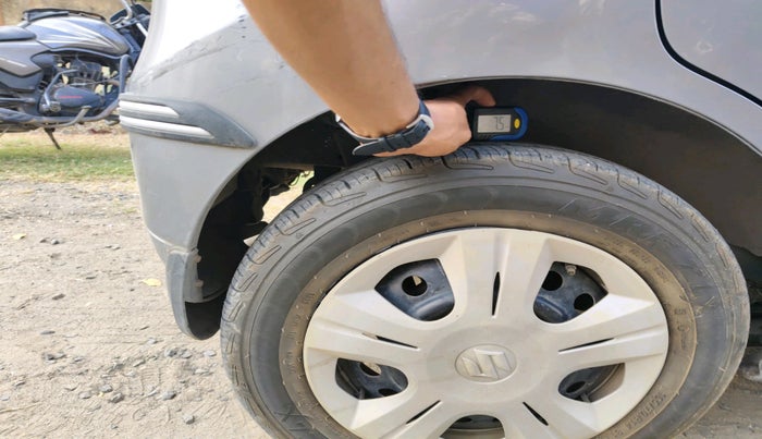 2018 Maruti Wagon R 1.0 VXI AMT, Petrol, Automatic, 51,592 km, tyre