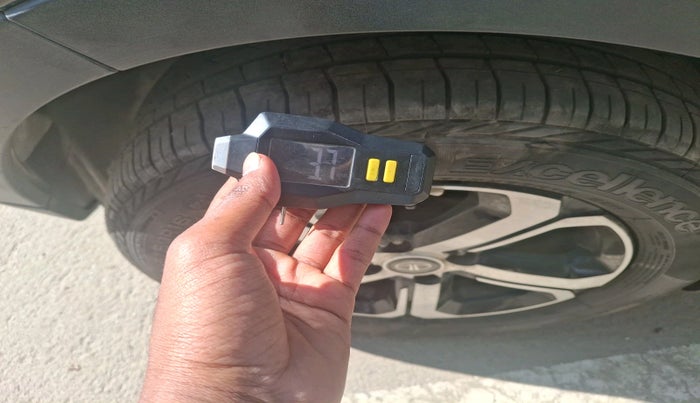 2022 Tata NEXON XZ PLUS (HS) PETROL, Petrol, Manual, 18,972 km, tyre