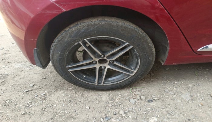 2017 Hyundai Elite i20 MAGNA EXECUTIVE 1.2, Petrol, Manual, 1,42,664 km, tyre