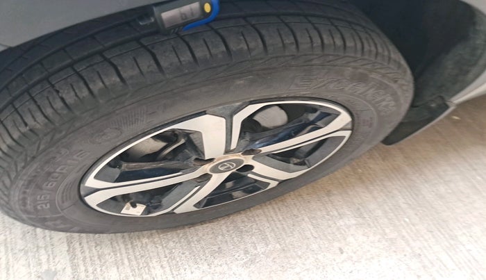 2023 Tata NEXON XZ PLUS PETROL SUNROOF, Petrol, Manual, 15,649 km, tyre