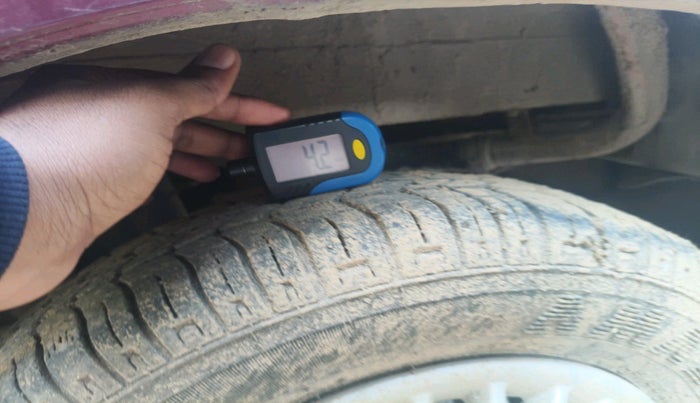 2011 Maruti Alto LX, Petrol, Manual, 26,851 km, tyre