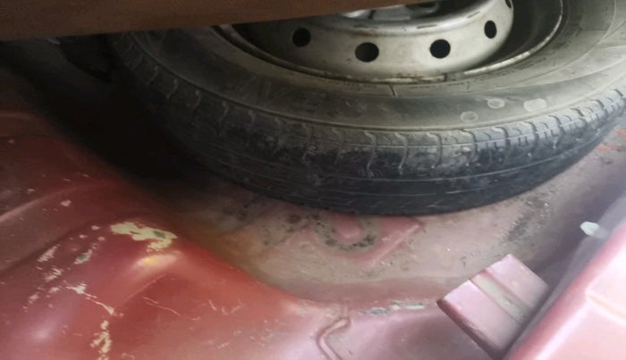 2011 Maruti Alto LX, Petrol, Manual, 26,851 km, tyre