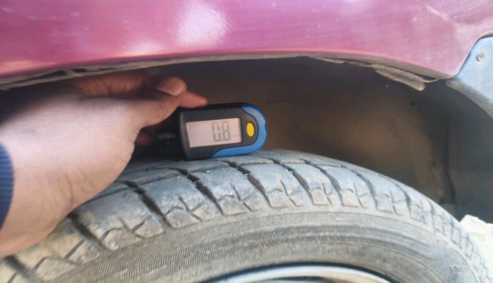 2011 Maruti Alto LX, Petrol, Manual, 26,851 km, tyre