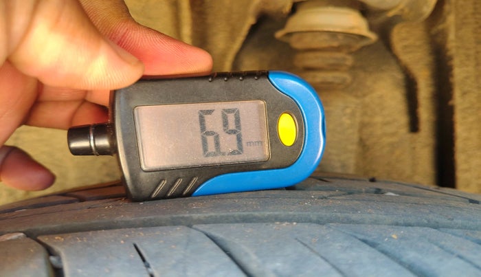 2023 Nissan MAGNITE XL AMT EZ Shift, Petrol, Automatic, 6,798 km, tyre