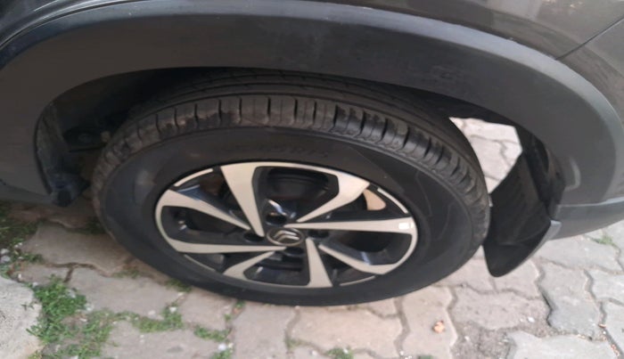 2025 CITROEN C3 Shine 1.2 Turbo AT, Petrol, Automatic, 2,283 km, tyre