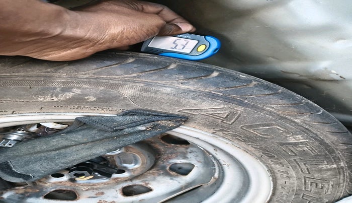 2011 Hyundai Santro Xing GL PLUS, Petrol, Manual, 32,976 km, tyre