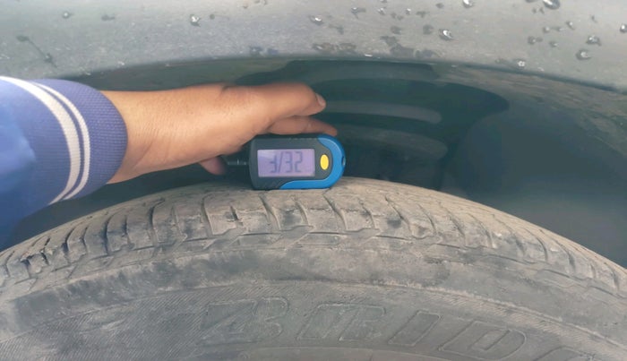 2019 Mahindra XUV500 W7 AT, Diesel, Automatic, 72,644 km, tyre