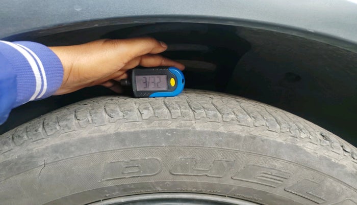 2019 Mahindra XUV500 W7 AT, Diesel, Automatic, 72,644 km, tyre