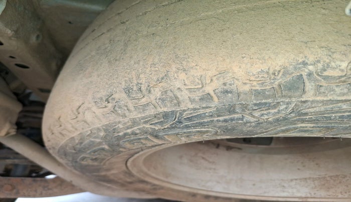 2012 Mahindra XUV500 W8, Diesel, Manual, 1,09,853 km, tyre