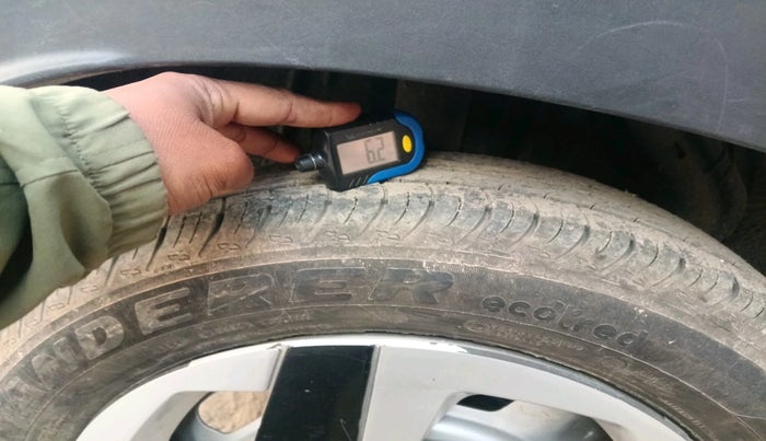 2025 Nissan MAGNITE Visia EZ-Shift, Petrol, Automatic, 12,351 km, tyre