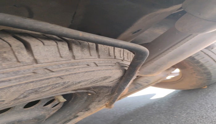 2012 Chevrolet Captiva LTZ AWD AT, Diesel, Automatic, 81,987 km, tyre