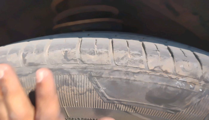 2012 Chevrolet Captiva LTZ AWD AT, Diesel, Automatic, 81,987 km, tyre