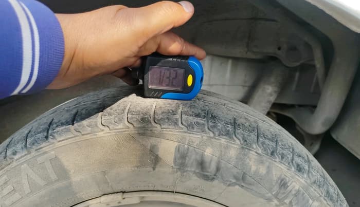 2018 Maruti Wagon R 1.0 LXI CNG, CNG, Manual, 1,08,559 km, tyre