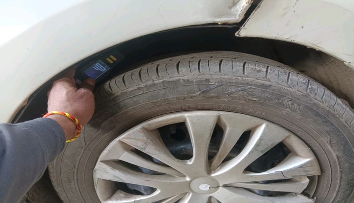 2016 Maruti Celerio VXI CNG, CNG, Manual, 1,59,289 km, tyre