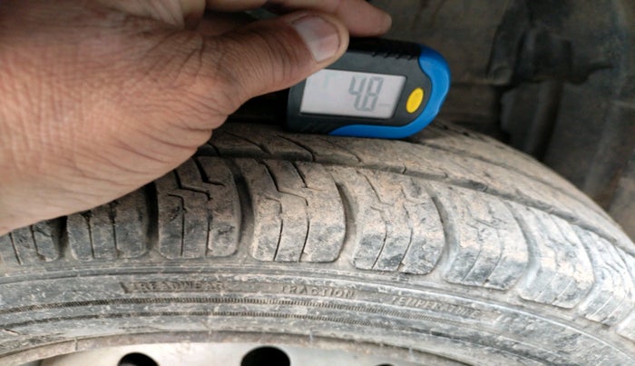 2012 Maruti Wagon R 1.0 LXI CNG, CNG, Manual, 80,064 km, tyre