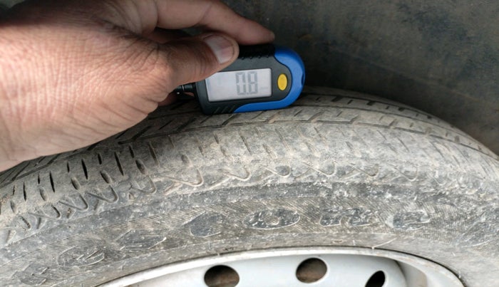 2012 Maruti Wagon R 1.0 LXI CNG, CNG, Manual, 80,064 km, tyre