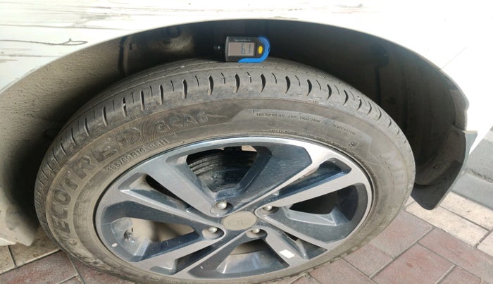 2024 Tata ALTROZ XZ PLUS SUNROOF CNG, CNG, Manual, 10,809 km, tyre