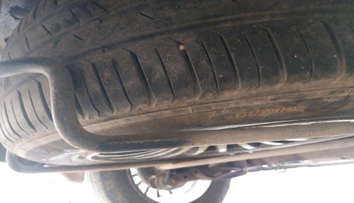 2012 Maruti Ertiga ZDI, Diesel, Manual, 1,52,150 km, tyre