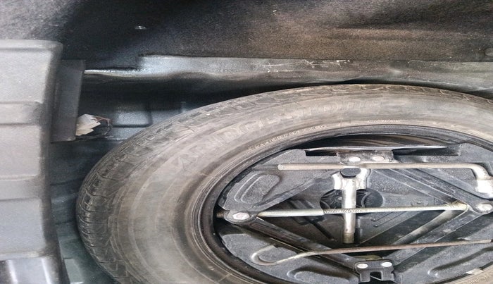 2020 Tata NEXON XZA PLUS SUNROOF PETROL, Petrol, Automatic, 36,306 km, tyre