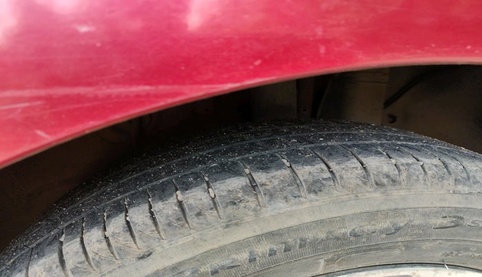 2014 Hyundai Elite i20 ASTA 1.2, Petrol, Manual, 73,483 km, tyre