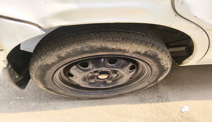 2011 Maruti Alto K10 VXI, Petrol, Manual, 1,06,358 km, tyre