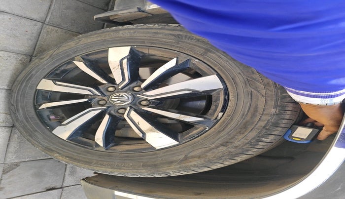 2019 MG HECTOR SHARP 1.5 DCT PETROL, Petrol, Automatic, 96,547 km, tyre