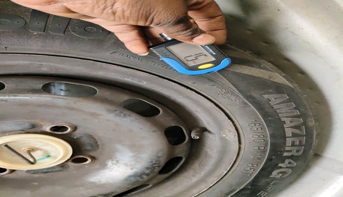 2012 Ford Figo ZXI 1.4 DIESEL, Diesel, Manual, 1,24,733 km, tyre