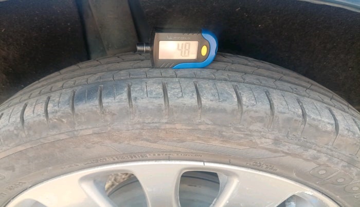 2016 Maruti Baleno ALPHA PETROL 1.2, Petrol, Manual, 37,409 km, tyre