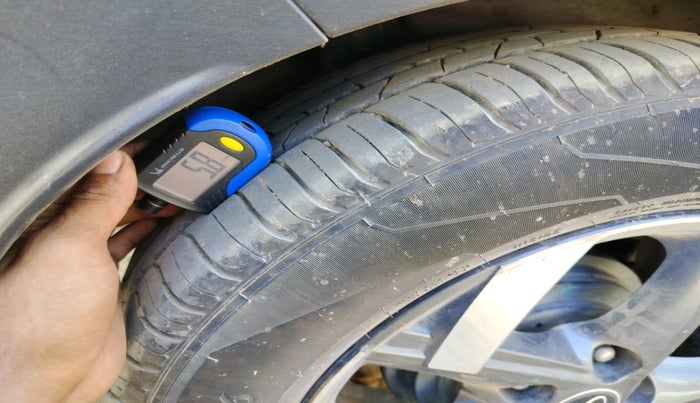 2021 Hyundai VENUE SX 1.5 CRDI, Diesel, Manual, 1,26,798 km, tyre