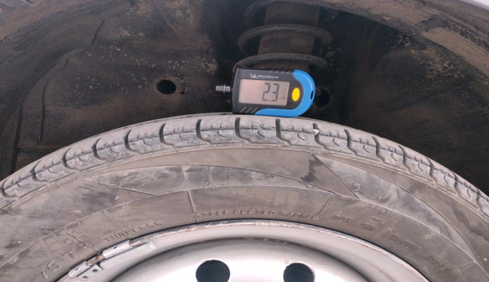 2012 Maruti Wagon R 1.0 LXI, Petrol, Manual, 79,405 km, tyre