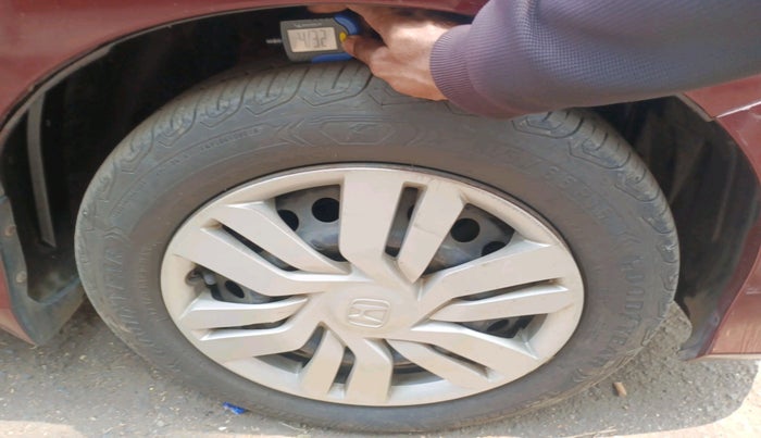 2014 Honda City 1.5L I-DTEC SV, Diesel, Manual, 65,811 km, tyre