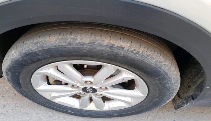 2017 Hyundai Creta S 1.4 DIESEL, Diesel, Manual, 1,26,824 km, tyre