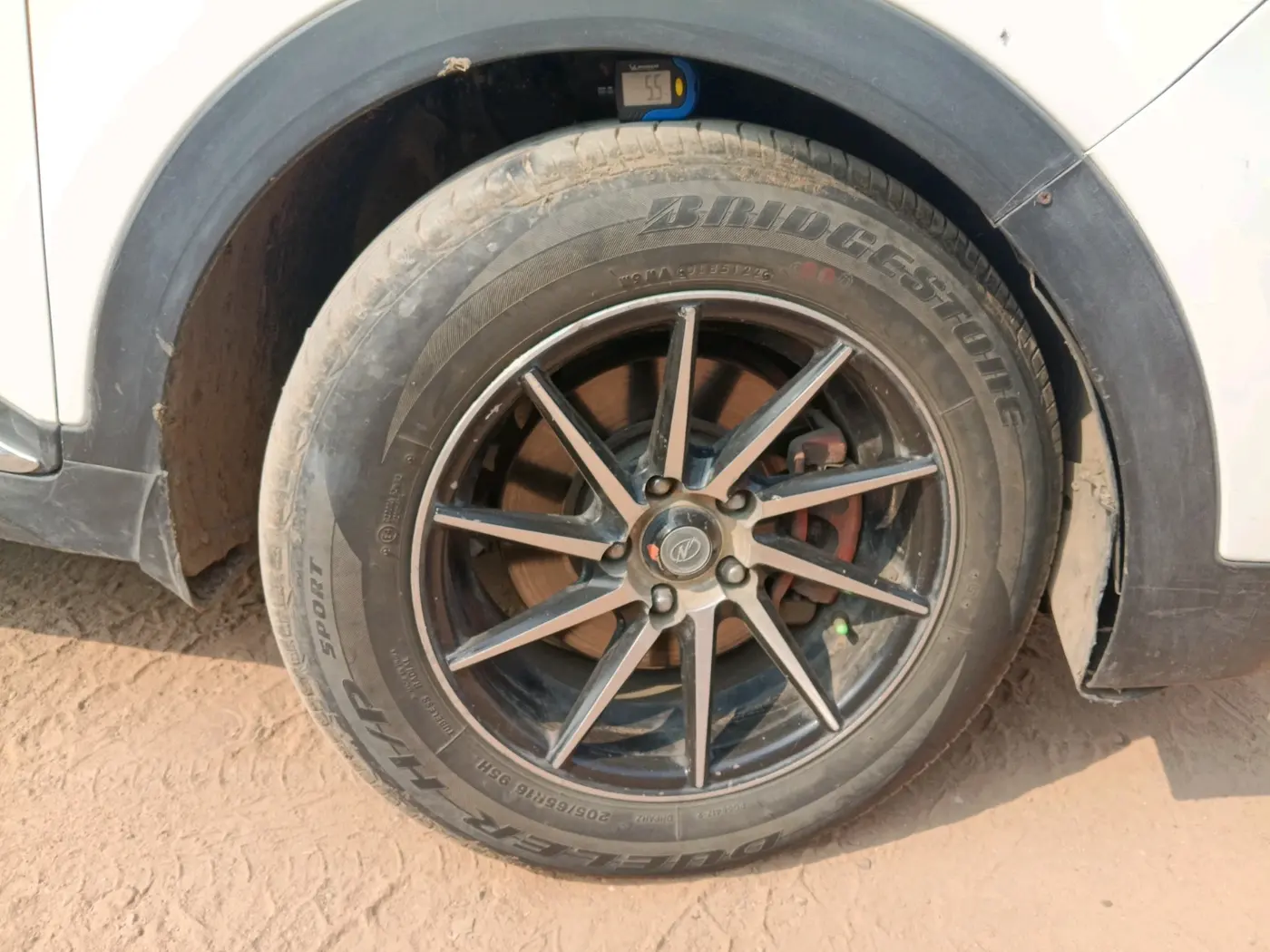 2016 Hyundai Creta SX PLUS 1.6 DIESEL, Diesel, Manual, 79,882 km, tyre