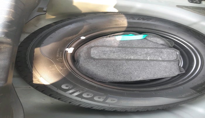 2019 Hyundai Elite i20 SPORTZ PLUS 1.2, Petrol, Manual, 32,033 km, tyre