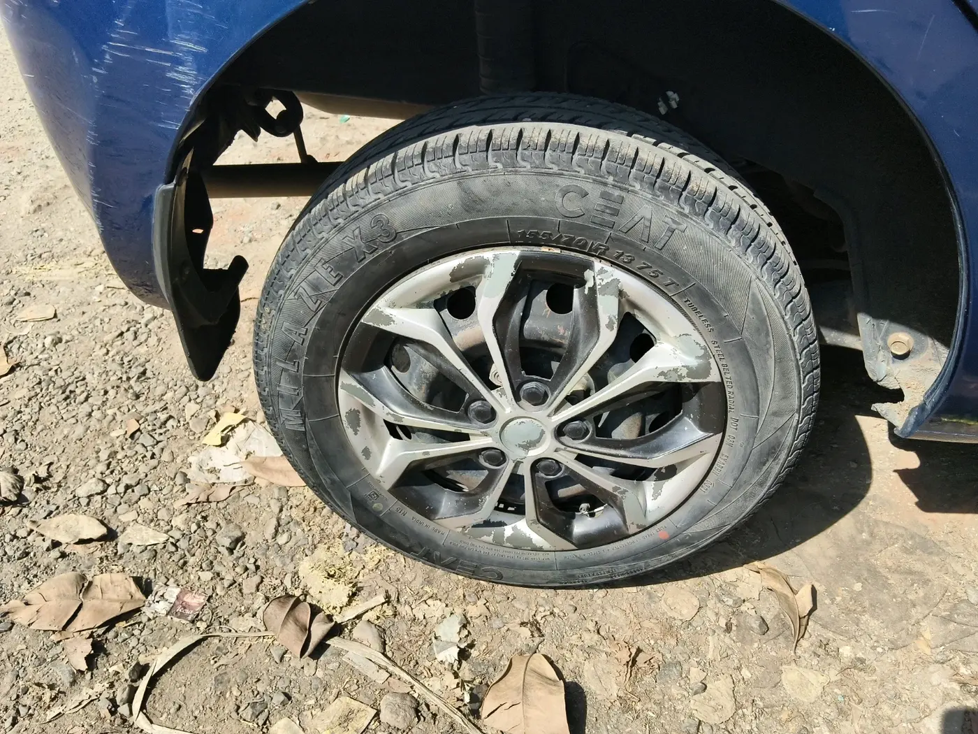 2018 Datsun Go T, Petrol, Manual, 68,196 km, tyre