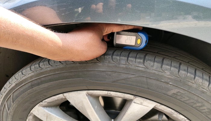 2019 Skoda Octavia L&K 1.8 TSI AT, Petrol, Automatic, 97,224 km, tyre