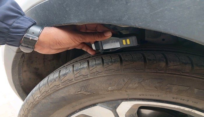 2022 Tata NEXON EV XZ PLUS, Electric, Automatic, 68,017 km, tyre