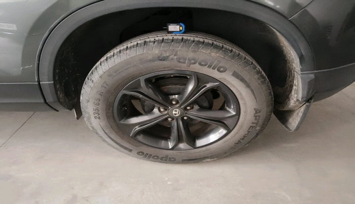 2021 Tata Harrier XT 2.0L KRYOTEC, Diesel, Manual, 40,983 km, tyre