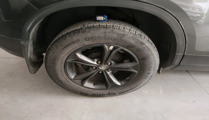 2021 Tata Harrier XT 2.0L KRYOTEC, Diesel, Manual, 40,983 km, tyre