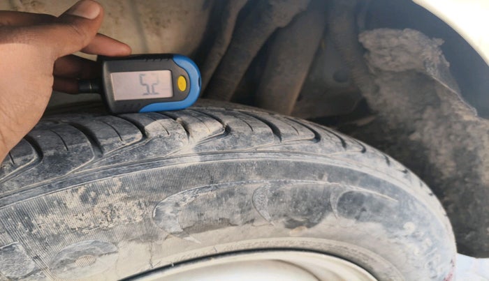 2020 Mahindra MARAZZO M2 8 STR, Diesel, Manual, 74,112 km, tyre