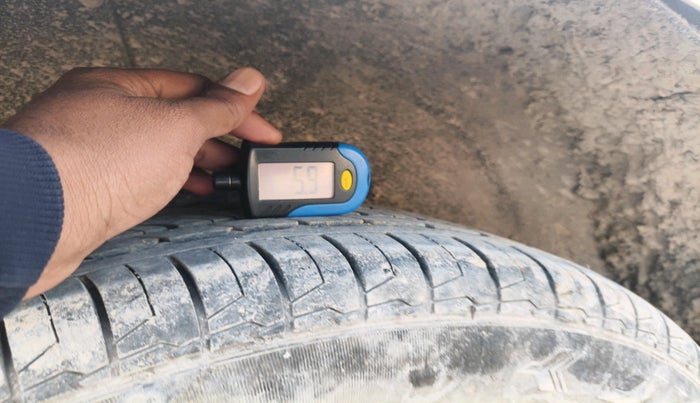 2020 Mahindra MARAZZO M2 8 STR, Diesel, Manual, 74,112 km, tyre