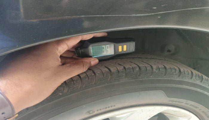 2019 Honda Amaze 1.2L I-VTEC VX CVT, Petrol, Automatic, 23,500 km, tyre