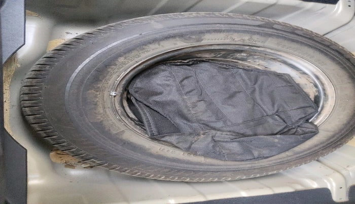 2022 Tata ALTROZ XZ PETROL, Petrol, Manual, 21,396 km, tyre