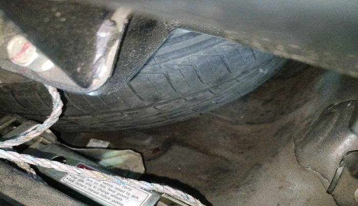 2022 Maruti Alto LXI OPT CNG, CNG, Manual, 40,495 km, tyre