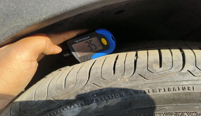 2023 MG ASTOR  SMART BLACK STORM EDITION , Petrol, Manual, 15,770 km, tyre