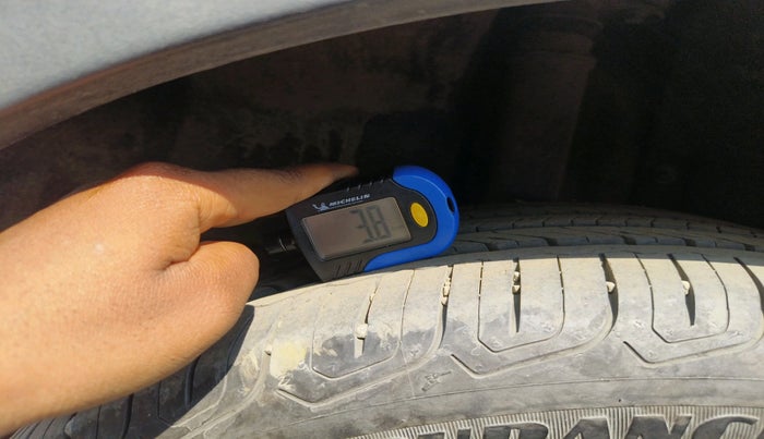 2023 MG ASTOR  SMART BLACK STORM EDITION , Petrol, Manual, 15,770 km, tyre