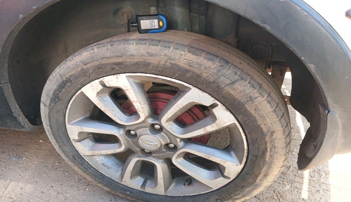 2017 Hyundai i20 Active 1.2 SX, Petrol, Manual, 83,940 km, tyre